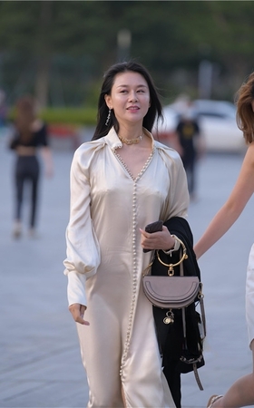 两个高跟美女(71P)