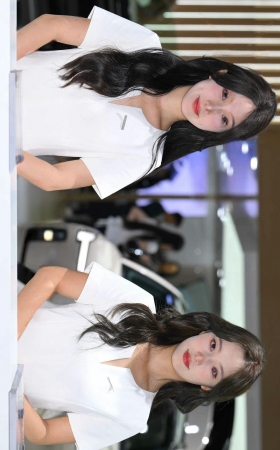 25829-27-35√沃尔沃-俩礼仪，喜欢那个呢 8P