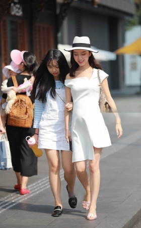 漂亮温婉大方的孕妇 [21P]