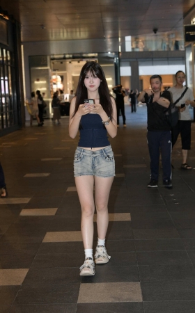 搭讪可爱型热裤小姐姐 [21P]