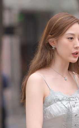 青色长裙美女 [13P]