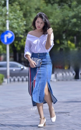 美女凹凸有致性感吸晴 [16P]