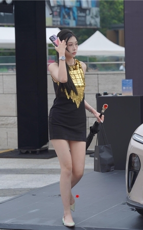 白皙美人(155P)