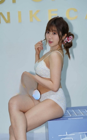 少女的脸蛋，少f感的身材，极品~ [22P]