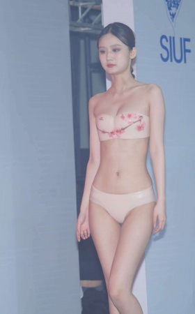 性感模特 [22P]