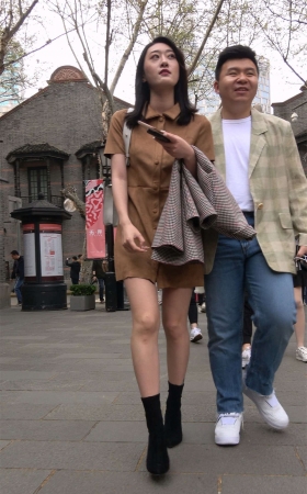 御姐范大长腿美女