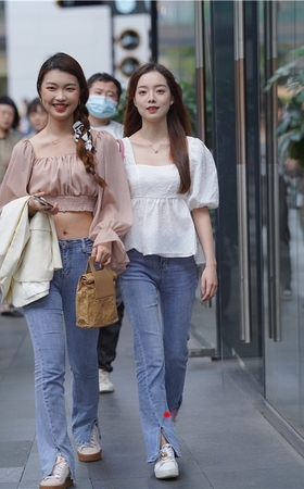 蓝牛小姐姐(69P)