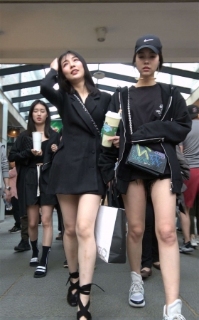 小清新美女姐妹