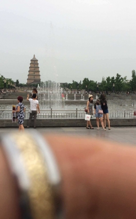 街拍大赛第三季—-可爱短裤学生妹妹撅臀一瞬间 [29P]