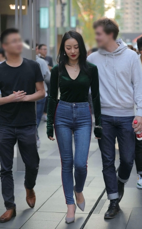 190405-15 33p
