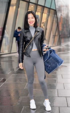 紧身健美裤包裹出性感美臀 [23P]