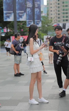 恬静温柔美