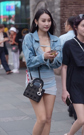 好身材藏不住