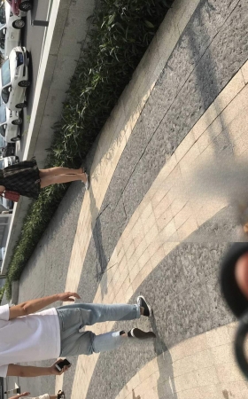 格子连衣裙胸前一抹白 [14P]