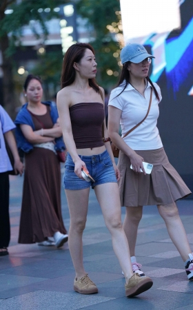 250814-17 54p