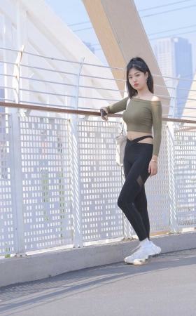 半度微凉 [43P]