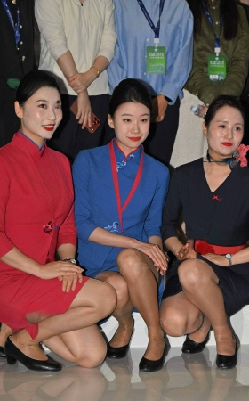 26917-1-87√26CATA-美丽的东航空姐大合照-美美哒 10P