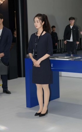 我爱马尾辫女孩儿 [24P]
