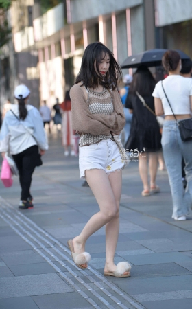 超白皙的邻家小妹 [23P]