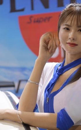 这妹妹，看着令人疼爱她 [15P]