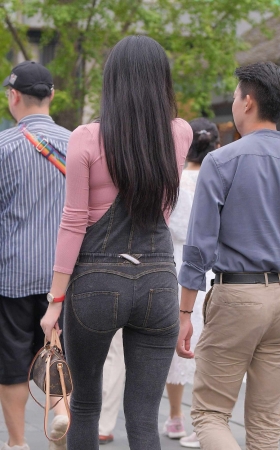 追了一公里的连体蜜桃裤美** [29P]