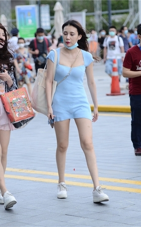蓝裙小姐姐(20P)