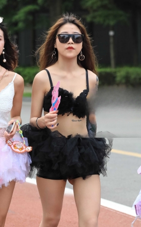 你见过这样的齐B短裙吗 [12P]