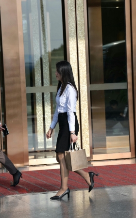 抓拍通勤装小姐姐好身材高颜值！ [19P]