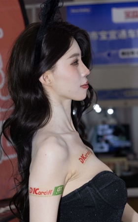 数羊女神的爆乳黑丝