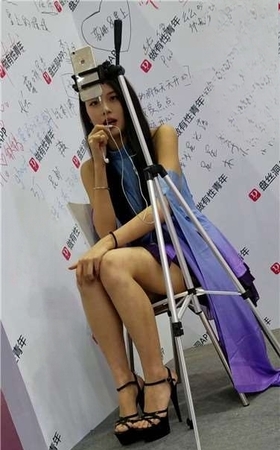 4k超清画质，直播的性感高跟长腿美女小姐姐