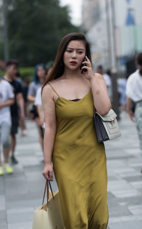 吊带连衣裙美女 [13P]