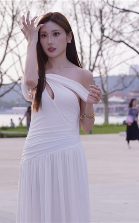 洁白的长裙美女小袁宝(88P)