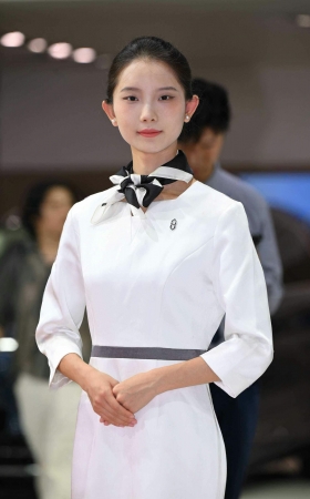 25612-16-60√问界肉丝礼仪们 10P