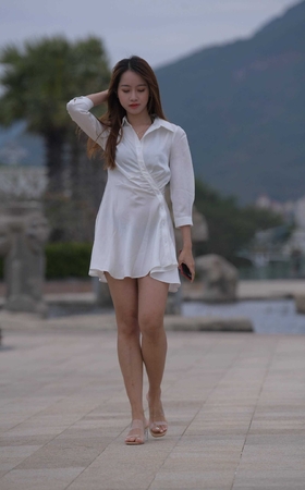【红石旅拍摄影作品】黑色泳装美女 [10P]