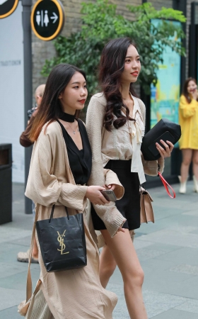 时尚靓丽闺蜜 [23P]