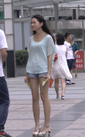 长腿美女