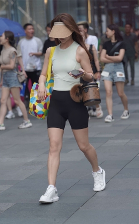 瑜伽短裤好身材