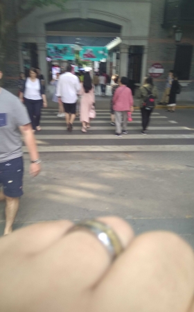 咔喳赛22 长裙少妇 貌似T裤 [14P]