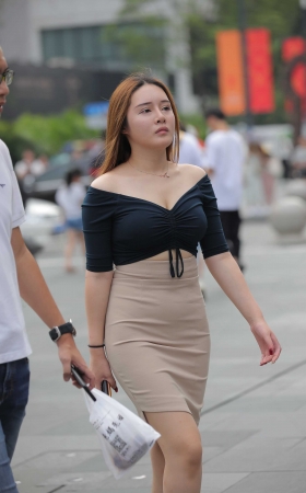 丰满 [14P]