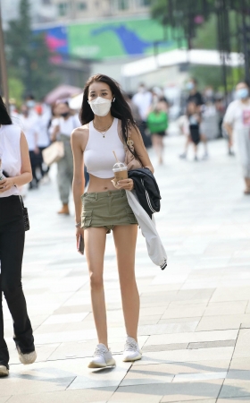 苗条小蛮腰 [18P]