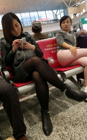 超性感黑丝长腿尖嘴皮靴知性大姐姐