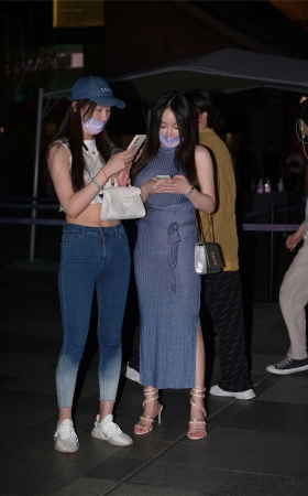 自信微胖