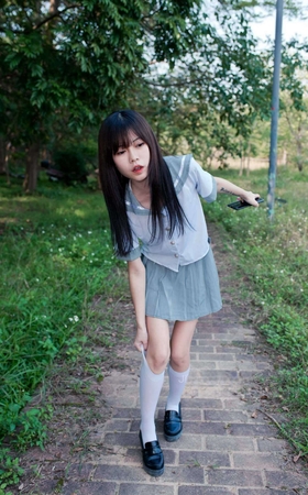 御风街拍★日系JK绝对领域郊游少女 【套图+视频】 [10P]