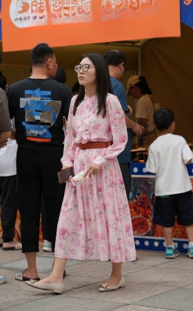 花裙rou丝长裙 [19P]