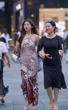 美背 [12P]
