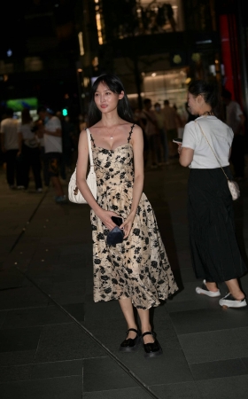 吊带长裙气质小仙女 [18P]