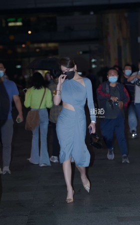 蓝裙性感美姐~ [23P]