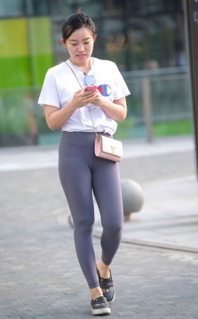 你爱自拍我爱拍 [18P]