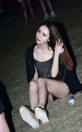 月光下的美人 [21P]