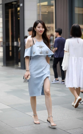 散发着迷人的气质 [20P]